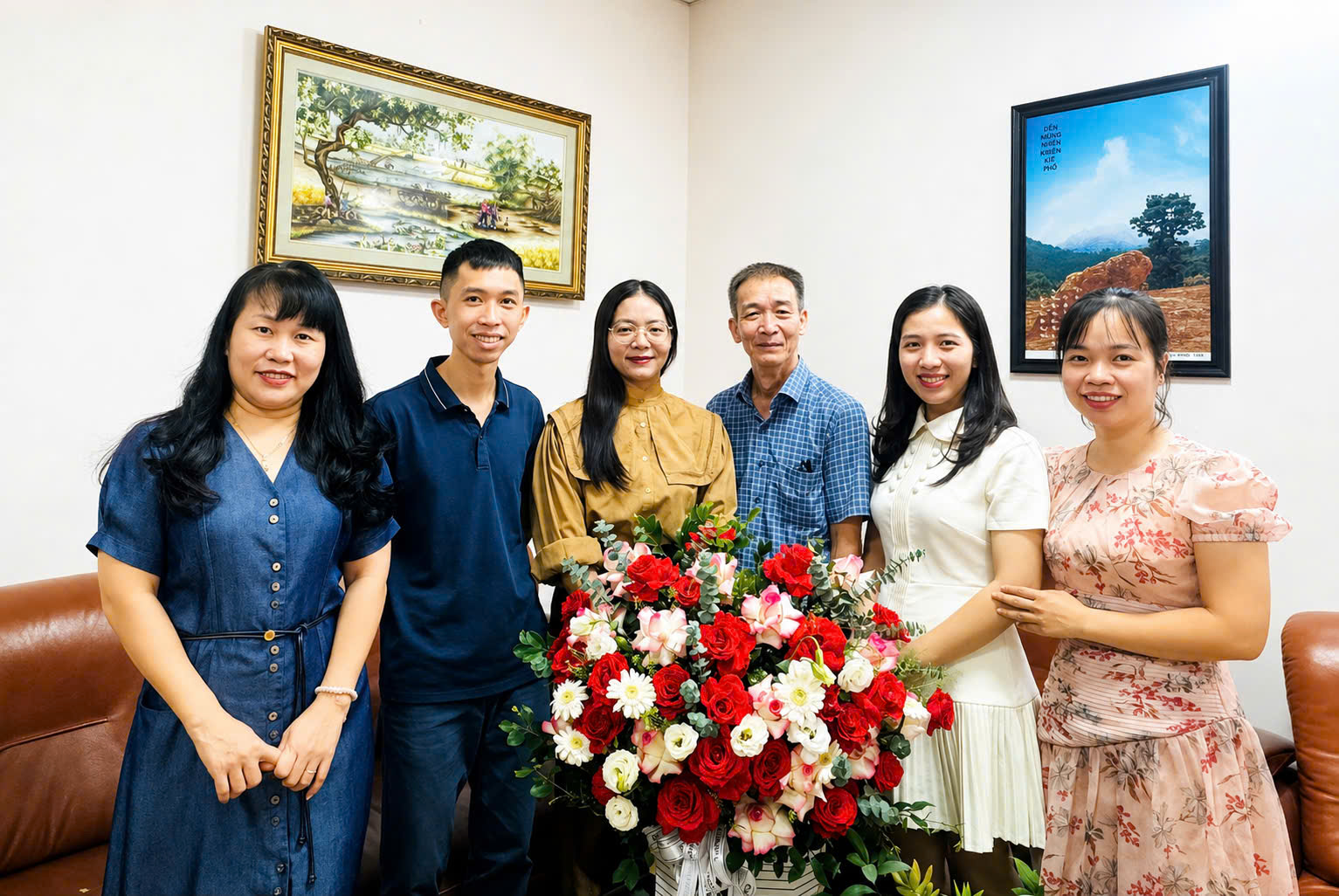 CÔNG TY ÂU CƠ CHÚC MỪNG NGÀY PHỤ NỮ VIỆT NAM 20/10